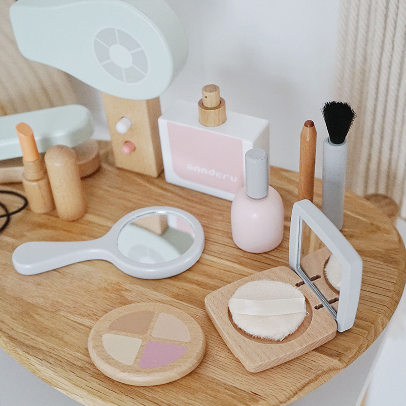 New Children Wooden Simulation - Beauty Makeup Set For Kids recension och pris